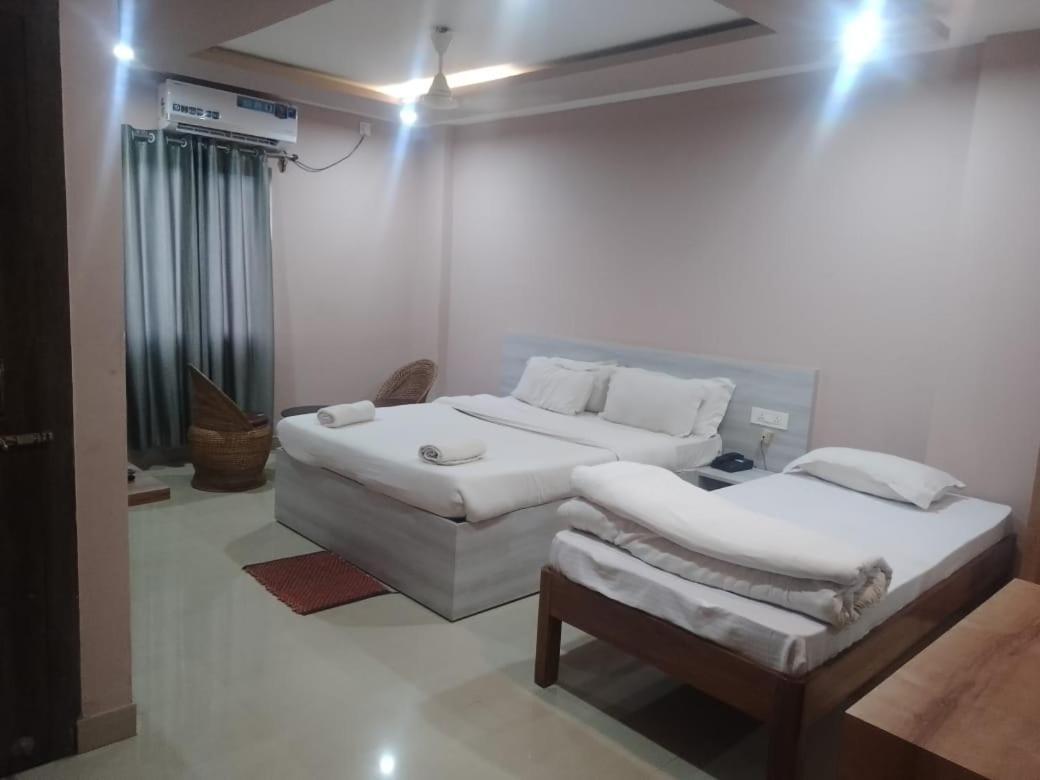 Silver Regency Hotel Guwahati Luaran gambar